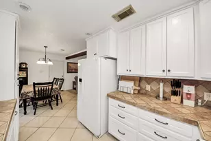 1722 Maryon St, Baytown, TX 77523 - Photo 12