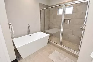 8401 Mclean St, Houston, TX 77051 - Photo 20