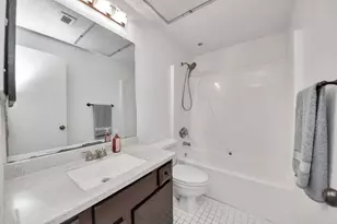 3708 Woodchase Dr, Houston, TX 77042 - Photo 24