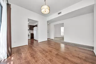 3708 Woodchase Dr, Houston, TX 77042 - Photo 12