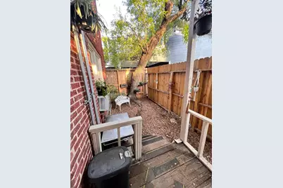 1302 W Bell Street #2, Houston, TX 77019 - Photo 14