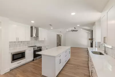 33003 E Westwood Square East Drive E, Magnolia, TX 77354 - Photo 14