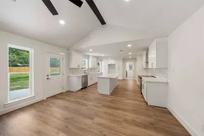 33003 E Westwood Square East Drive E, Magnolia, TX 77354 - Photo 10