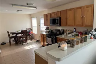 14607 Alannah Lagoon Ct, Houston, TX 77083 - Photo 2