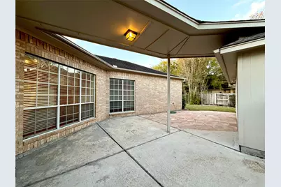 7439 Guinevere Drive, Sugar Land, TX 77479 - Photo 32