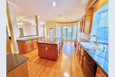 7439 Guinevere Drive, Sugar Land, TX 77479 - Photo 10