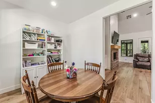 157 Wagon Pass Dr, Huntsville, TX 77340 - Photo 20