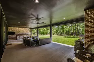 157 Wagon Pass Dr, Huntsville, TX 77340 - Photo 38