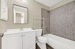 5306 Shady Gardens Dr, Houston, TX 77339 - Photo 10