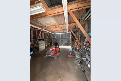 511 S Winfree Street, Dayton, TX 77535 - Photo 38