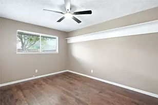 2204 Mimosa Ct, League City, TX 77573 - Photo 18
