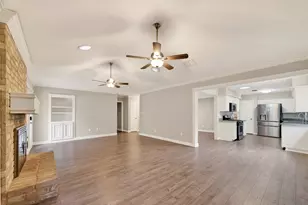 14811 Cedar Point Dr, Houston, TX 77070 - Photo 4