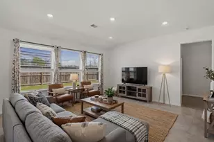 3612 Richmont Ct, Rosenberg, TX 77469 - Photo 2