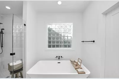 923 Fisher Street #E, Houston, TX 77018 - Photo 28