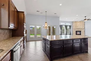 2878 ALENTINA Ct, League City, TX 77573 - Photo 10