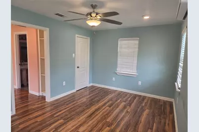 525 E 35th Street, Houston, TX 77022 - Photo 2