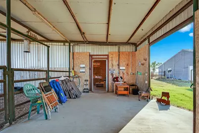 672 County Road 447, Waelder, TX 78959 - Photo 40