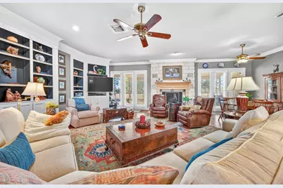 672 County Road 447, Waelder, TX 78959 - Photo 6