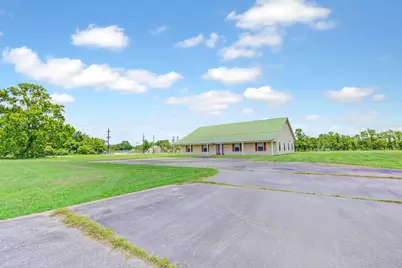8458 Fm 1960, Dayton, TX 77535 - Photo 32