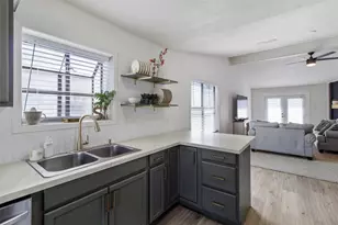 3908 Sierra Ct, Bryan, TX 77802 - Photo 6