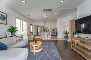 2116 Carter St, Houston, TX 77008 - Photo 4