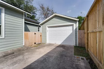 2116 Carter Street, Houston, TX 77008 - Photo 26