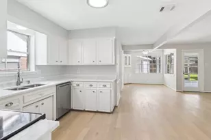 7610 Westwind Ln, Houston, TX 77071 - Photo 12