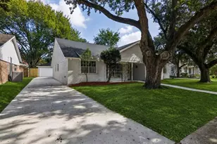 7610 Westwind Ln, Houston, TX 77071 - Photo 2