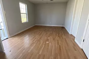 5301 Higgins St, Houston, TX 77033 - Photo 14