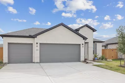 1006 S Oakhurst Drive, Dayton, TX 77535 - Photo 2