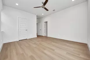 13105 Moncloa Dr, Houston, TX 77047 - Photo 16