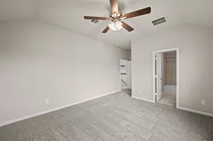 2025 Millbridge Spring Ln, Houston, TX 77051 - Photo 16