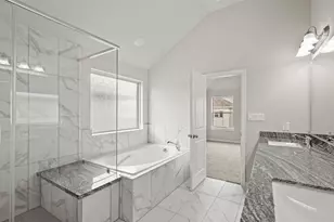 2025 Millbridge Spring Ln, Houston, TX 77051 - Photo 14