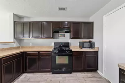2707 Piney Lake Court, Houston, TX 77038 - Photo 8