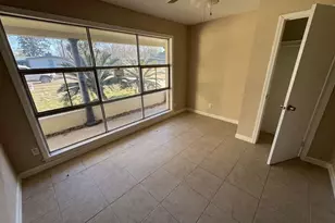 1011 Oak Dr, Liberty, TX 77575 - Photo 6