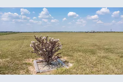 1257 County Road 141, Rock Island, TX 77470 - Photo 10