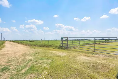 1257 County Road 141, Rock Island, TX 77470 - Photo 6