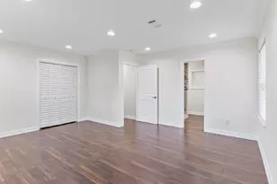 1918 Crestdale Dr, Houston, TX 77080 - Photo 14