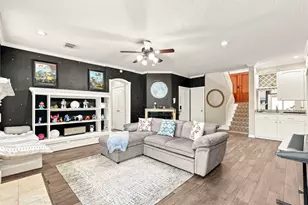 1914 Kingsmill Ln, Richmond, TX 77406 - Photo 8