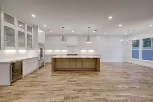 1614 Woodcrest Dr, Houston, TX 77018 - Photo 8