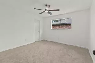 501 Valley Brook Dr, La Porte, TX 77571 - Photo 12