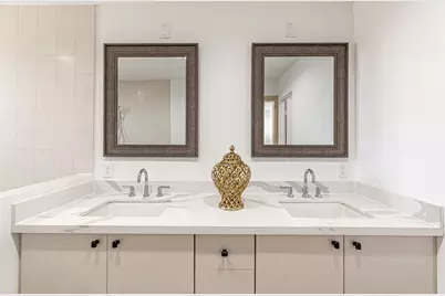 15000 S Richmond Avenue #5, Houston, TX 77082 - Photo 18