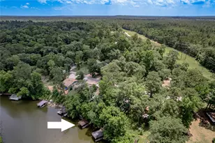 109 Hill Top Rd, Huntsville, TX 77320 - Photo 2