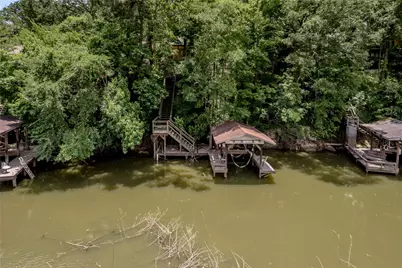 109 Hill Top Road, Huntsville, TX 77320 - Photo 32