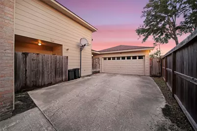 14111 S Suddley Castle Street, Houston, TX 77095 - Photo 46