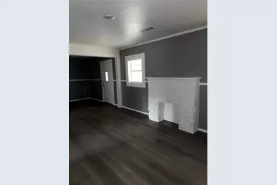 1300 N 8th Street, Baytown, TX 77520 - Photo 14