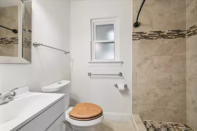 2017 Shadowdale Dr, Houston, TX 77043 - Photo 10