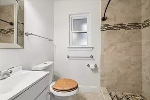 2017 Shadowdale Dr, Houston, TX 77043 - Photo 10