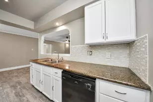 212 Harold Ln, Baytown, TX 77521 - Photo 30