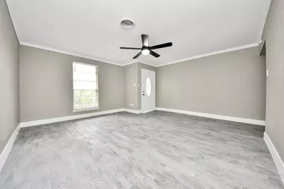 212 Harold Lane, Baytown, TX 77521 - Photo 10